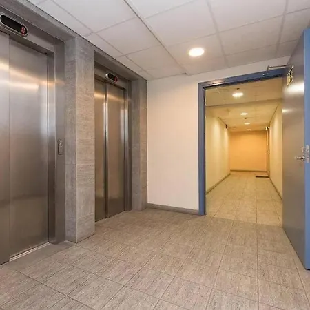 Cozy 3-room Penthouse In The Very Heart Of Lejlighed Tallinn