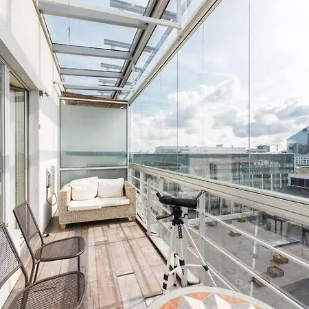 Lejlighed Cozy 3-room Penthouse In The Very Heart Of