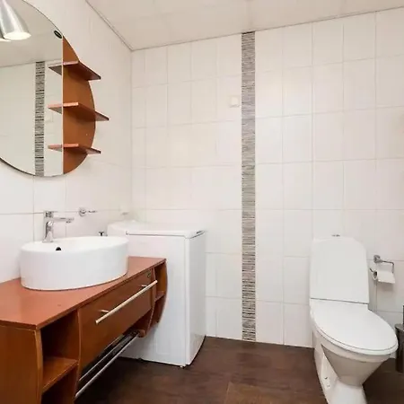 Cozy 3-room Penthouse In The Very Heart Of Apartment *