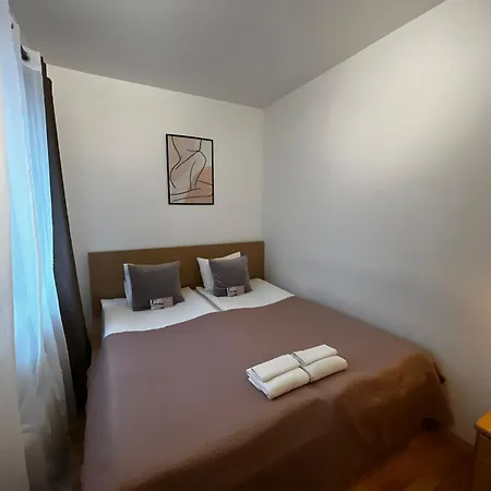 Cozy 3-room Penthouse In The Very Heart Of *