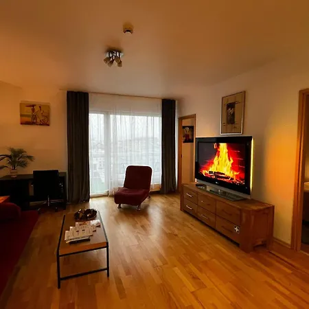 Apartment Cozy 3-room Penthouse In The Very Heart Of *