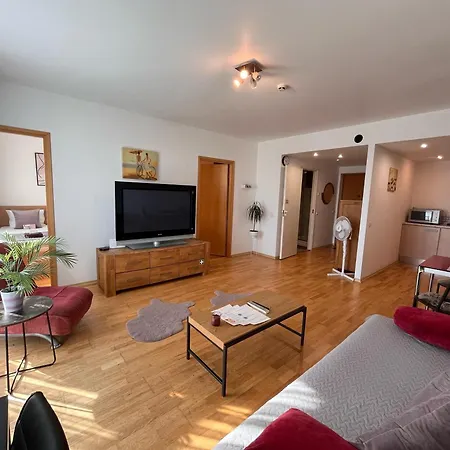 Cozy 3-room Penthouse In The Very Heart Of Apartment