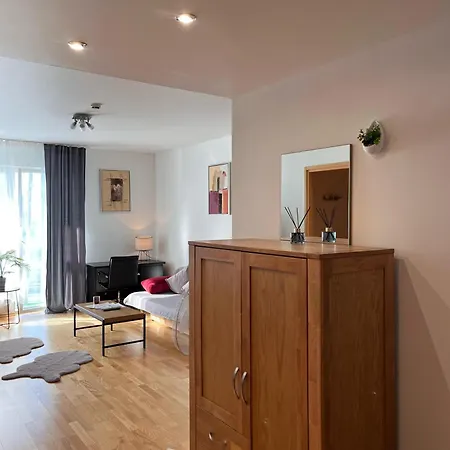 Apartamento Cozy 3-room Penthouse In The Very Heart Of