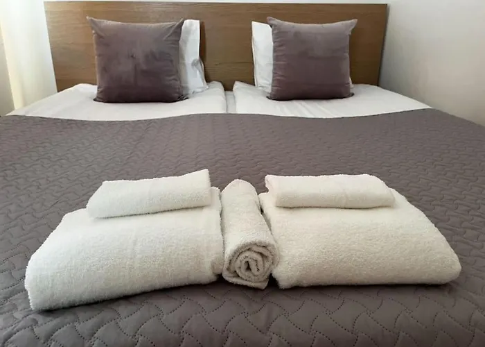 公寓 Cozy 3-room Penthouse In The Very Heart Of