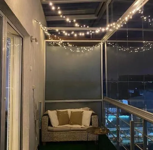 Cozy 3-room Penthouse In The Very Heart Of شقة تالين