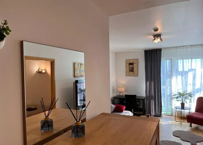 Cozy 3-room Penthouse In The Very Heart Of شقة تالين
