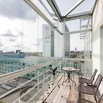 Cozy 3-room Penthouse In The Very Heart Of Апартаменты *