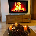 Cozy 3-room Penthouse In The Very Heart Of Апартаменты *