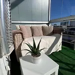 Cozy 3-room Penthouse In The Very Heart Of